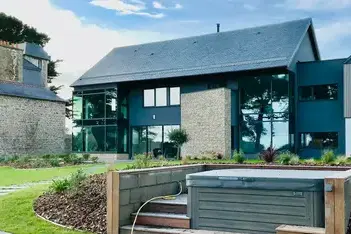 travaux de rénovations Saint Coulomb-1